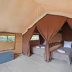 Huttopia Le Moulin مكان تخييم Saint-Martin-dʼArdèche