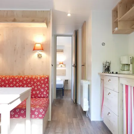 Camping Huttopia Le Moulin 3*