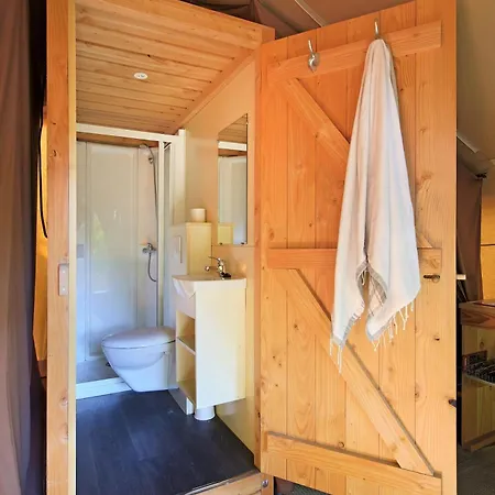 مكان تخييم Huttopia Le Moulin 3*